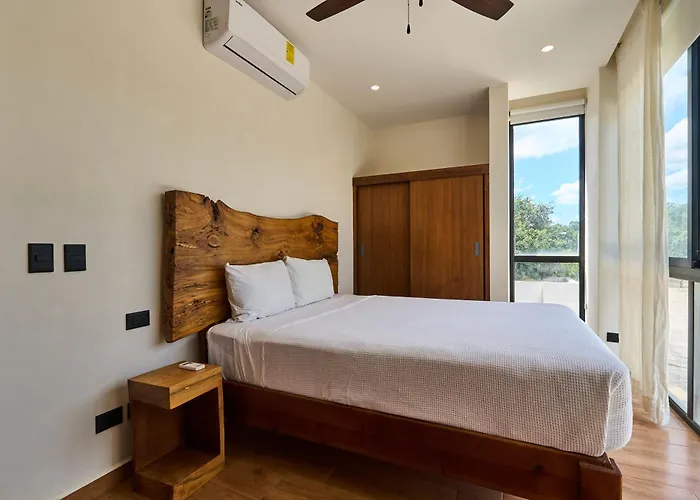 Casa Baay - Private 17 Bedroom House, 34 Pax, Rooftop And Pool + Concierge Tulum