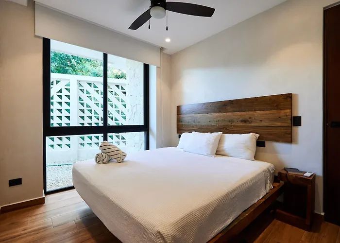 Casa Baay - Private 17 Bedroom House, 34 Pax, Rooftop And Pool + Concierge Holiday home Tulum