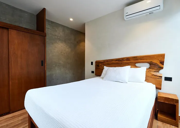 Casa Baay - Private 17 Bedroom House, 34 Pax, Rooftop And Pool + Concierge Tulum