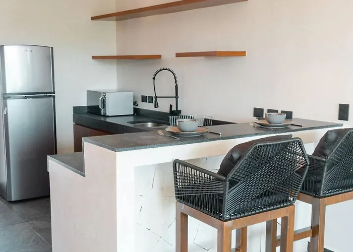 Casa Baay - Private 17 Bedroom House, 34 Pax, Rooftop And Pool + Concierge *