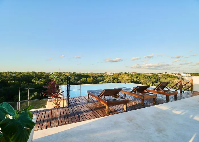 Casa Baay - Private 17 Bedroom House, 34 Pax, Rooftop And Pool + Concierge *