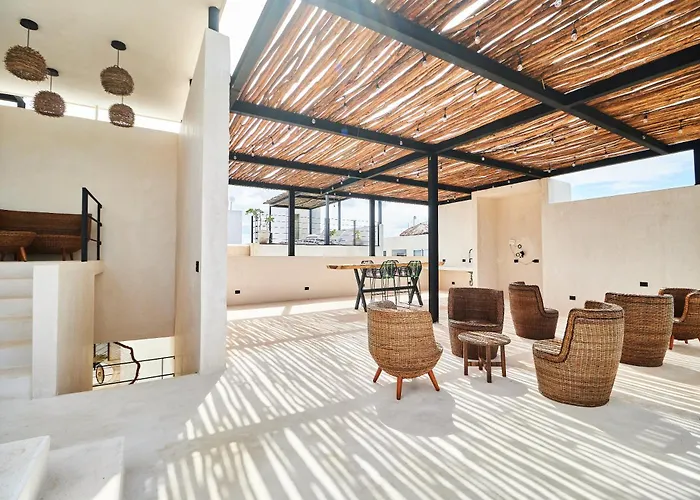 Casa Baay - Private 17 Bedroom House, 34 Pax, Rooftop And Pool + Concierge * Tulum